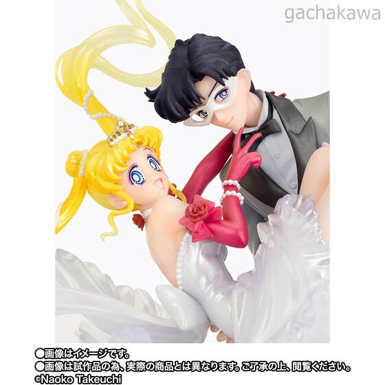 Sailor Moon Usagi and Tuxedo Mask Moonlight Glow Edition FiguartsZERO Chouette Statue【With Reservation Benefits】