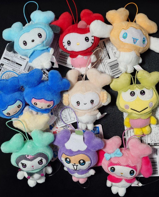 TWICE LOVELYS SANRIO CHARACTERS Mascot Plush Toy 11cm All 9 Types GIGO 2025