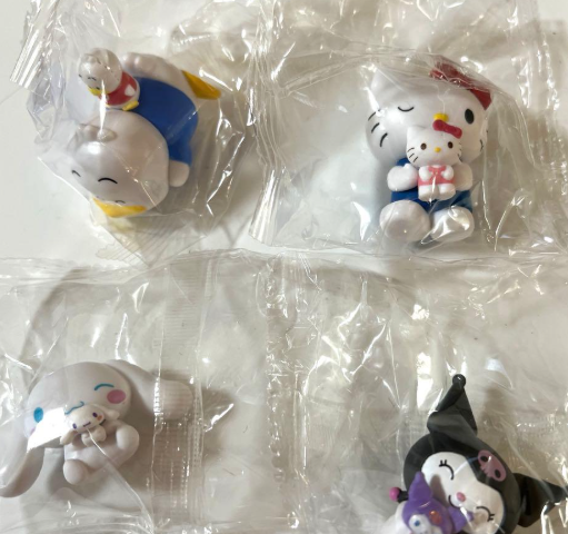 Sanrio Characters: "With Plushie" Figure 2 Complete Set Gashapon